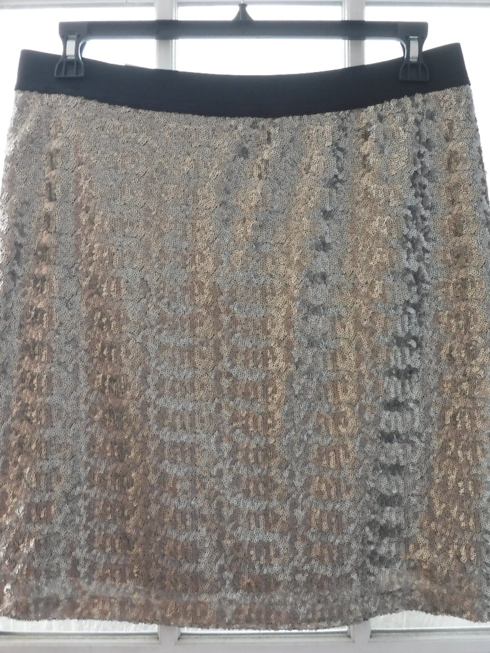 Old Navy Gold Tone Beige Sequin Elastic Waistband Around Skirt